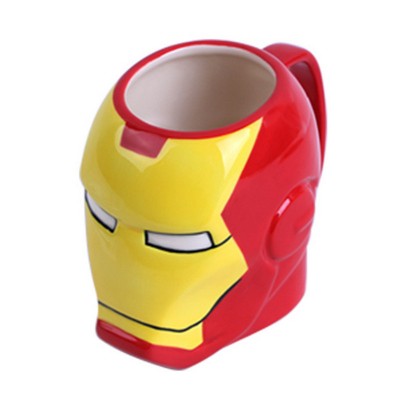 Ефектна керамична чаша на IRON MAN