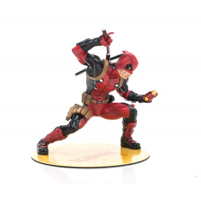 Екшън фигура Deadpool “Chimichanga” Limited Edition ARTFX+ Statue