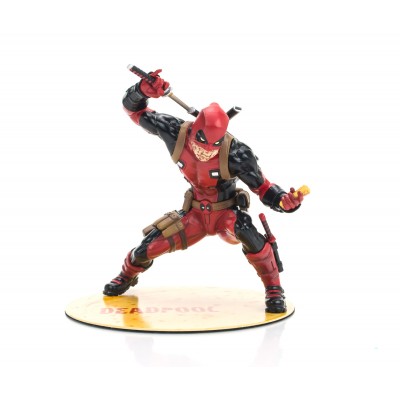 Екшън фигура Deadpool “Chimichanga” Limited Edition ARTFX+ Statue
