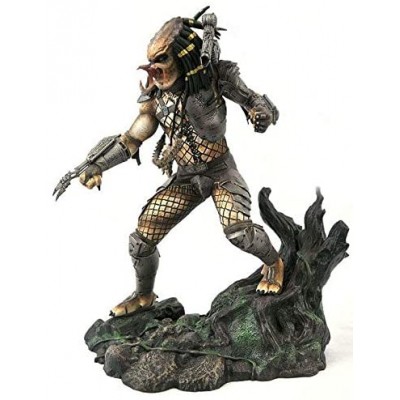 Статуетка Diamond Select Toys Gallery: Predator Unmasked 25 см