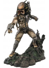 Статуетка Diamond Select Toys Gallery: Predator Unmasked 25 см