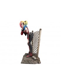 Статуетка Diamond Select DC Comics: Dceased - Harley Quinn, 20 cm