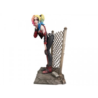 Статуетка Diamond Select DC Comics: Dceased - Harley Quinn, 20 cm