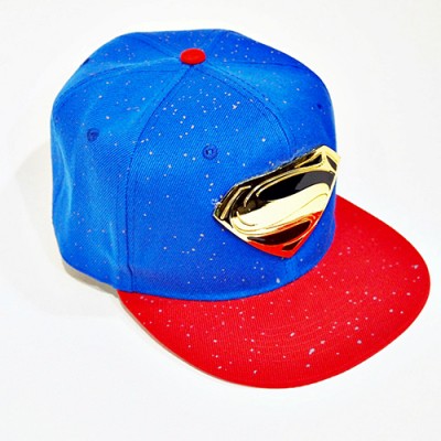 Шапка с права козирка на SUPERMAN