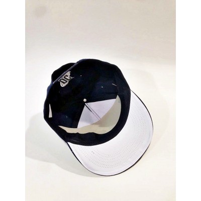 Шапка с права козирка на SUPERMAN - модел 2