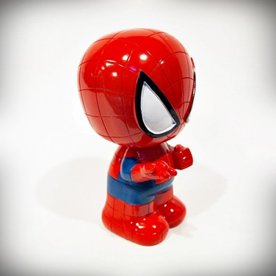 Ефектна касичка на SPIDERMAN